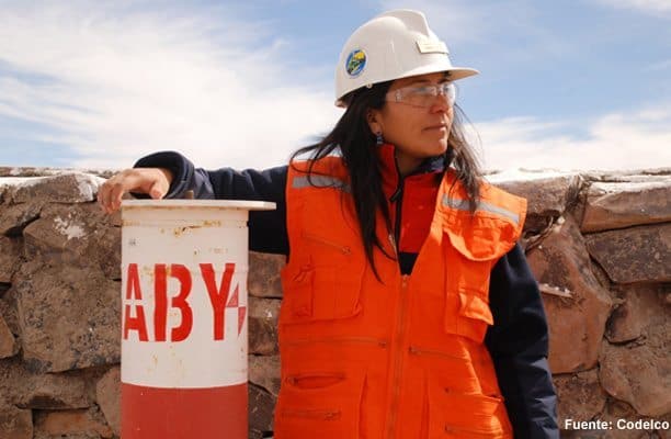 mujer en la mineria