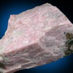 Bustamite rosado