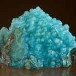 Crisocola con revestimiento de calcedonia