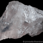 Cuarzo rosa masivo rosa claro