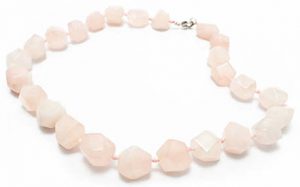 Collar de cuarzo rosa