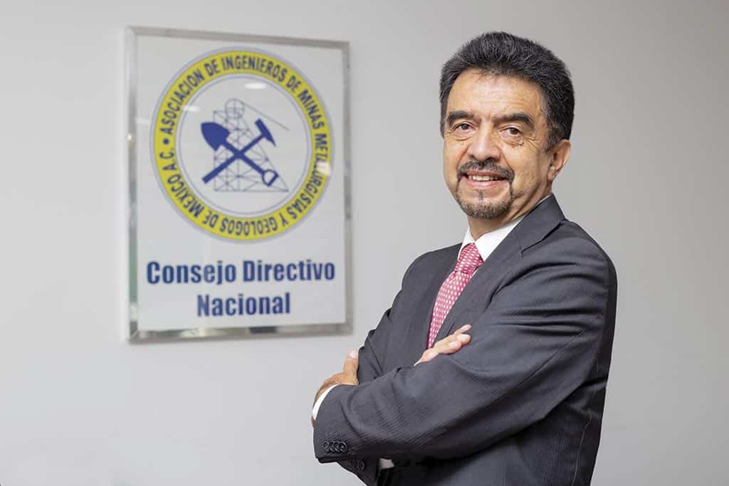 Sergio Almazan Esqueda en la AIMMGM