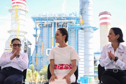 Luz Elena Gonzalez con Claudia Sheinbaum en la inauguración la Central de Ciclo Combinado de CFE en San Luis Potosí La planta Villa de Reyes req