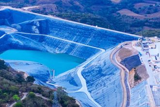Imagen aérea de la Unidad Minera Capela, operada por Peñoles, ubicada en la región montañosa de Teloloapan, Guerrero