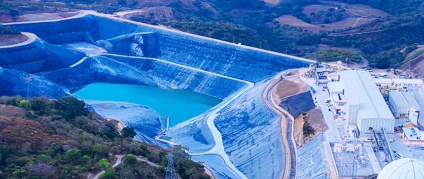 Imagen aérea de la Unidad Minera Capela, operada por Peñoles, ubicada en la región montañosa de Teloloapan, Guerrero
